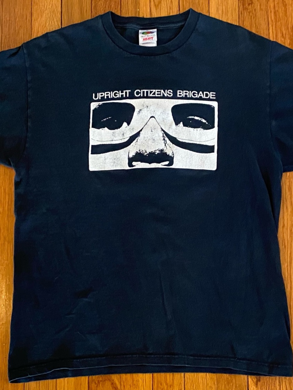 UPRIGHT CITIZENS BRIGADE Vintage improv comedy troupe black t-shirt.